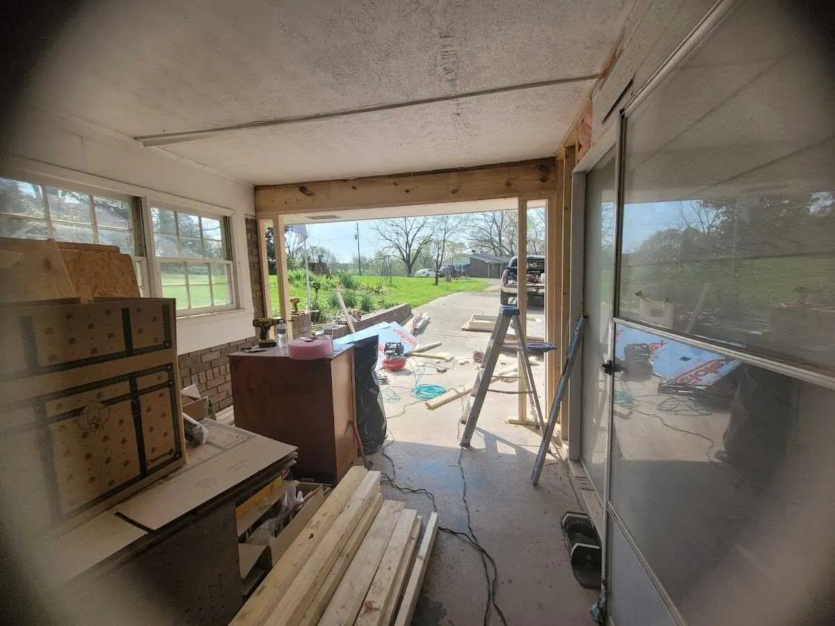 Air movers and dehumidifier for Drying & Dehumidification in Ipswich